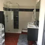 Casa vacanze Maison 21, Agreable Maison De Avec Piscine