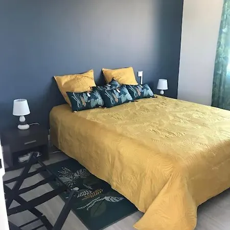 Maison 21, Agreable Maison De Avec Piscine Σπίτι διακοπών *