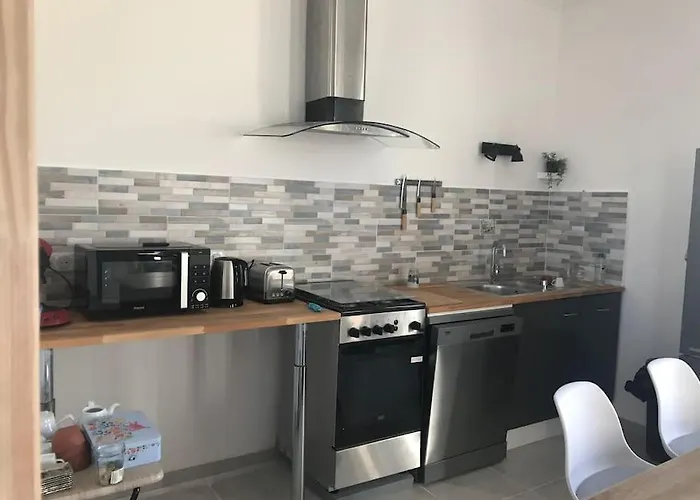 Maison 21, Agreable Maison De Avec Piscine Σπίτι διακοπών Sommières